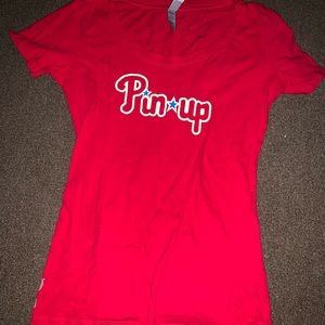 Phillies t shirt